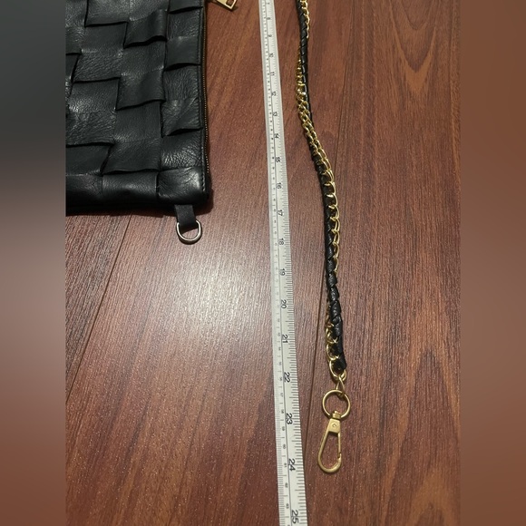 Vintage Anna Paola black leather purse bag Gold chain woven black leather soft - Picture 7 of 7